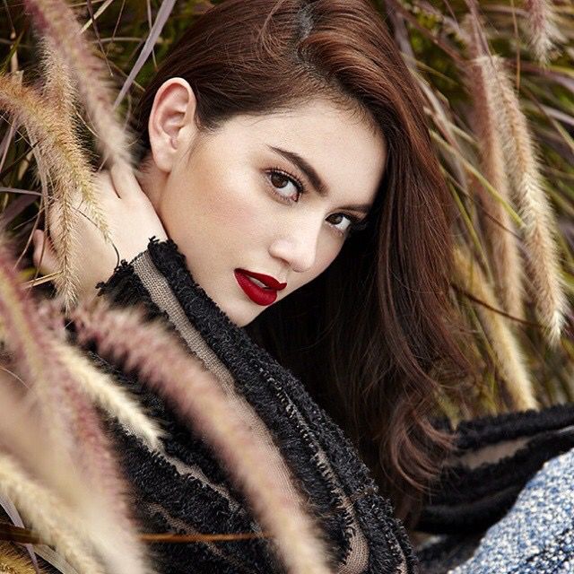 Davika Hoorne Davika Hoorne