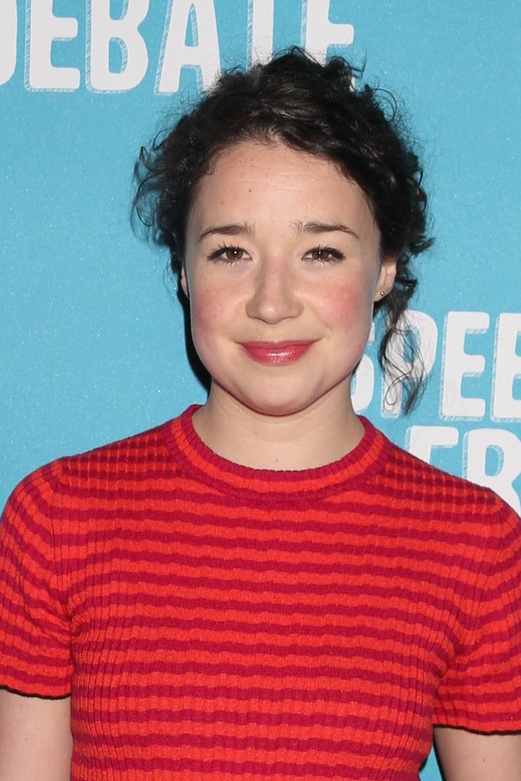 Sarah Steele