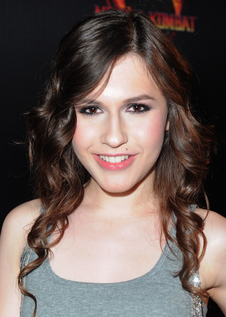 Erin Sanders