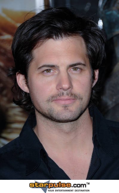 Kristoffer Polaha