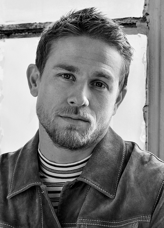 Picture of Charlie Hunnam