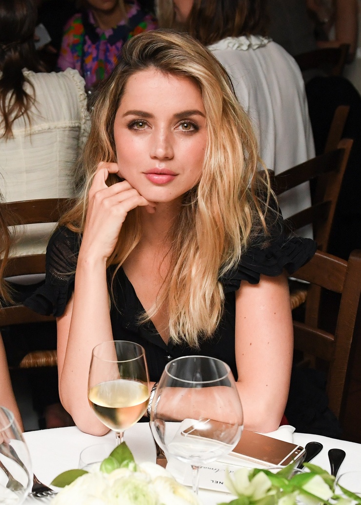 Ana de Armas Ana de Armas
