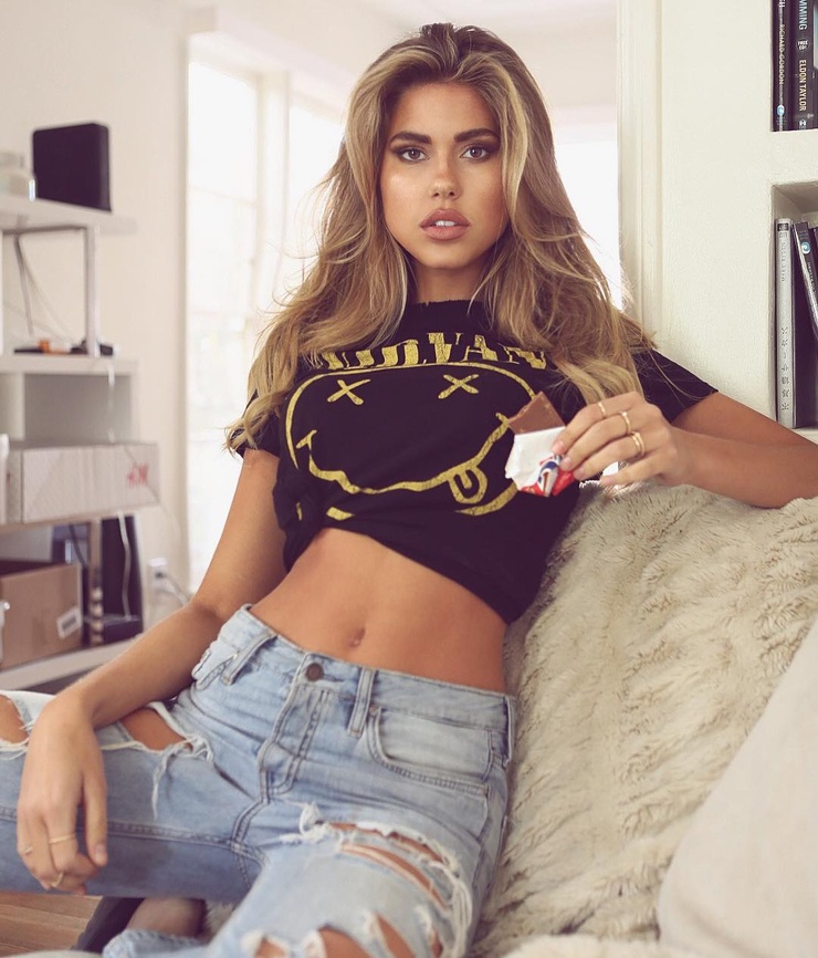 Kara Del Toro Kara Del Toro