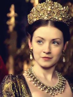 Mary Tudor (Sarah Bolger)