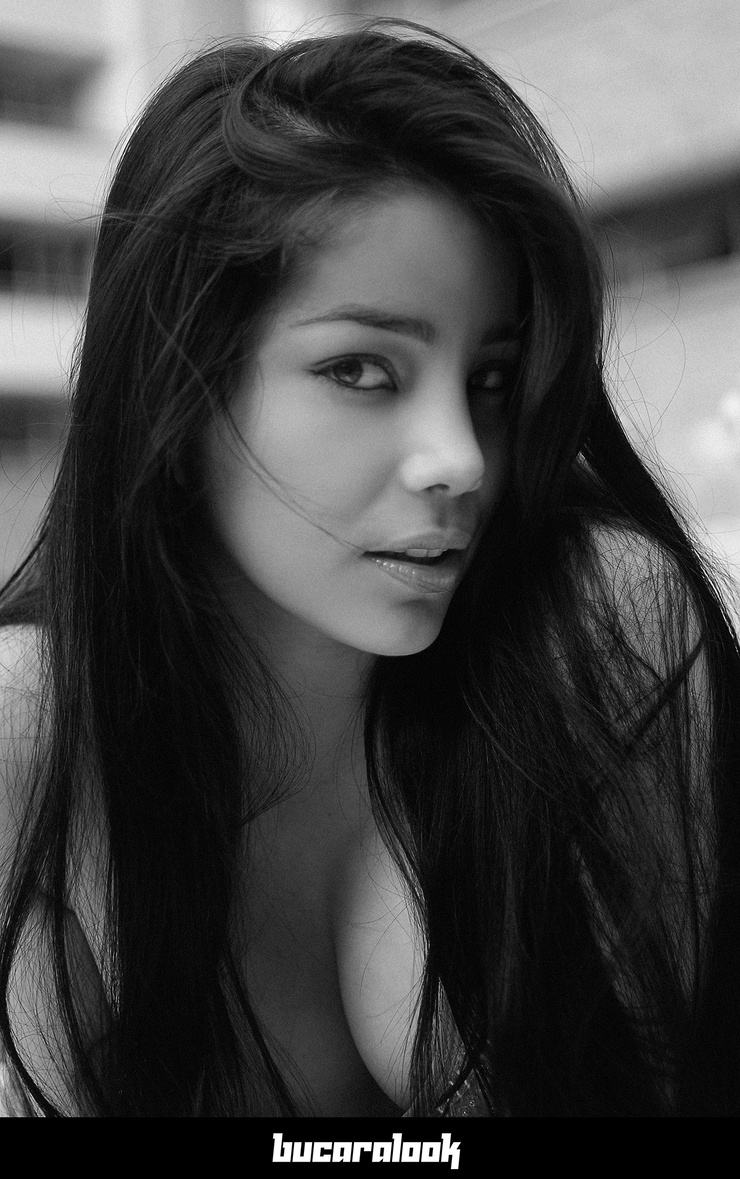 Anny Calderon
