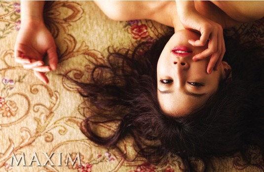 Si-young Lee Si-young Lee