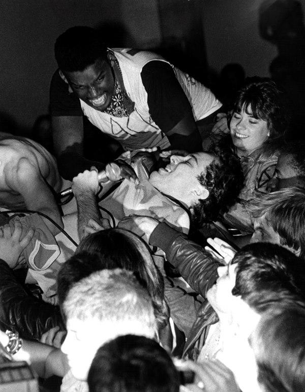 Dead Kennedys