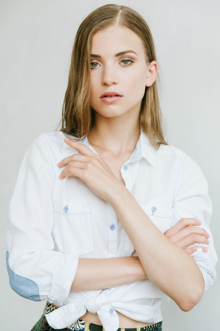 Taisija Cmila Taisija Cmila