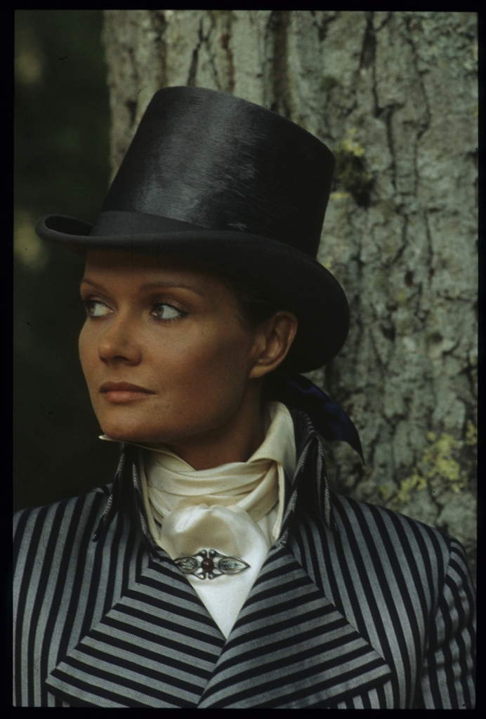 Mimi Coutelier