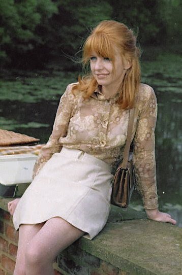 Image Of Jane Asher   358full Jane Asher 