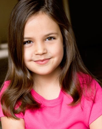 Bailee Madison picture