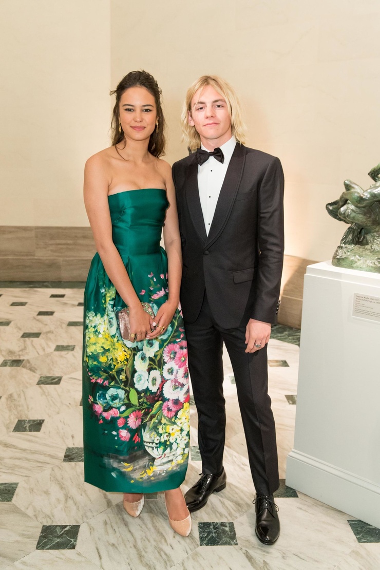 Courtney Eaton Courtney Eaton