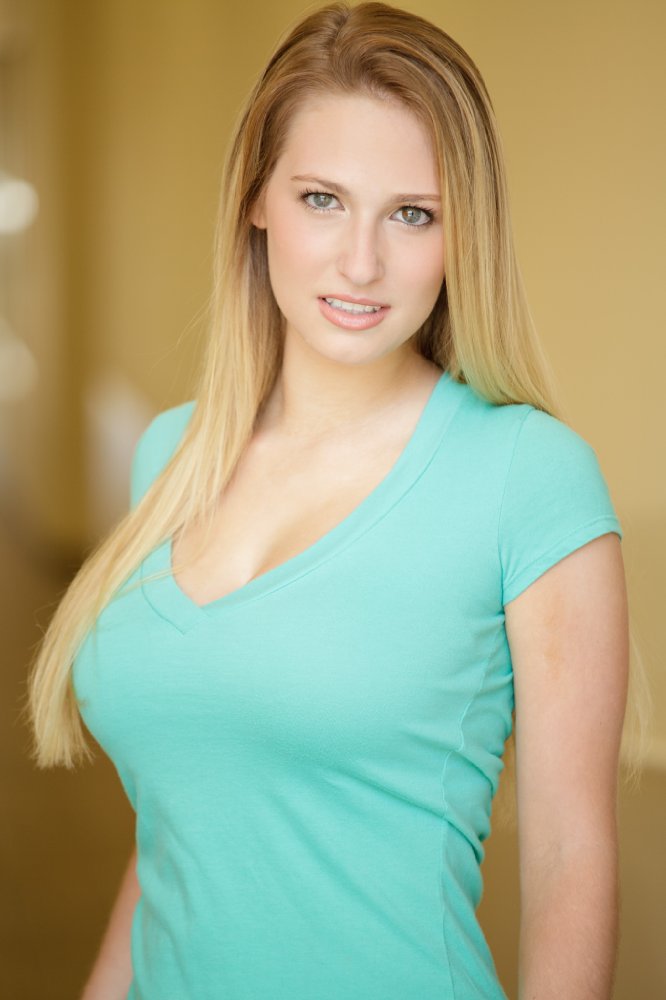 Stephanie Kerbis Stephanie Kerbis