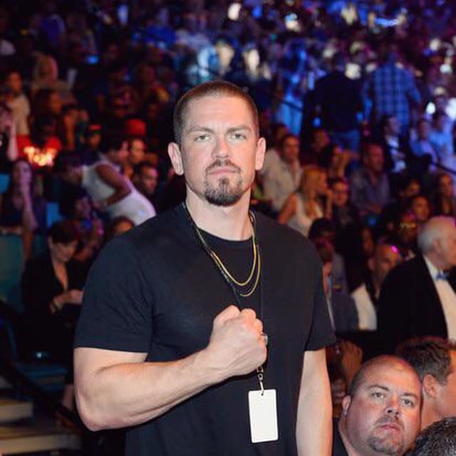 Steve Howey
