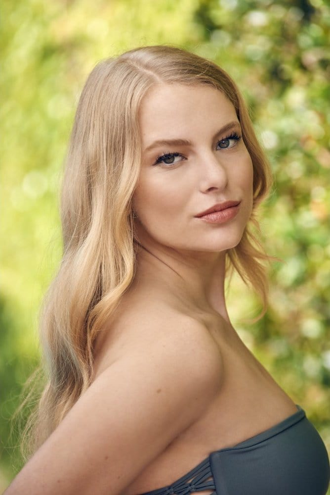 Danielle Lauder Danielle Lauder