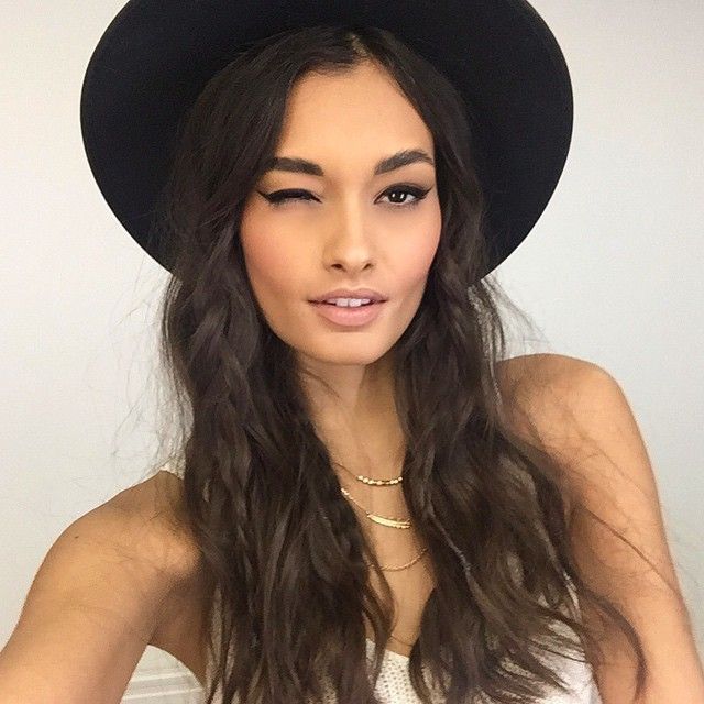 Gizele Oliveira Gizele Oliveira