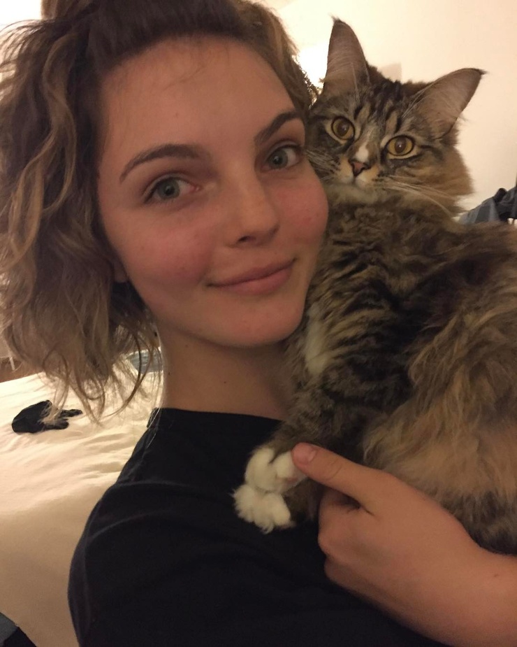 Camren Bicondova