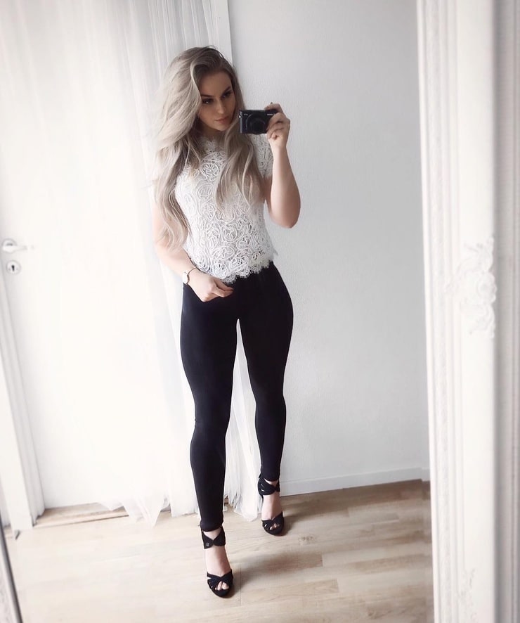 Anna Nyström ~ Instagram