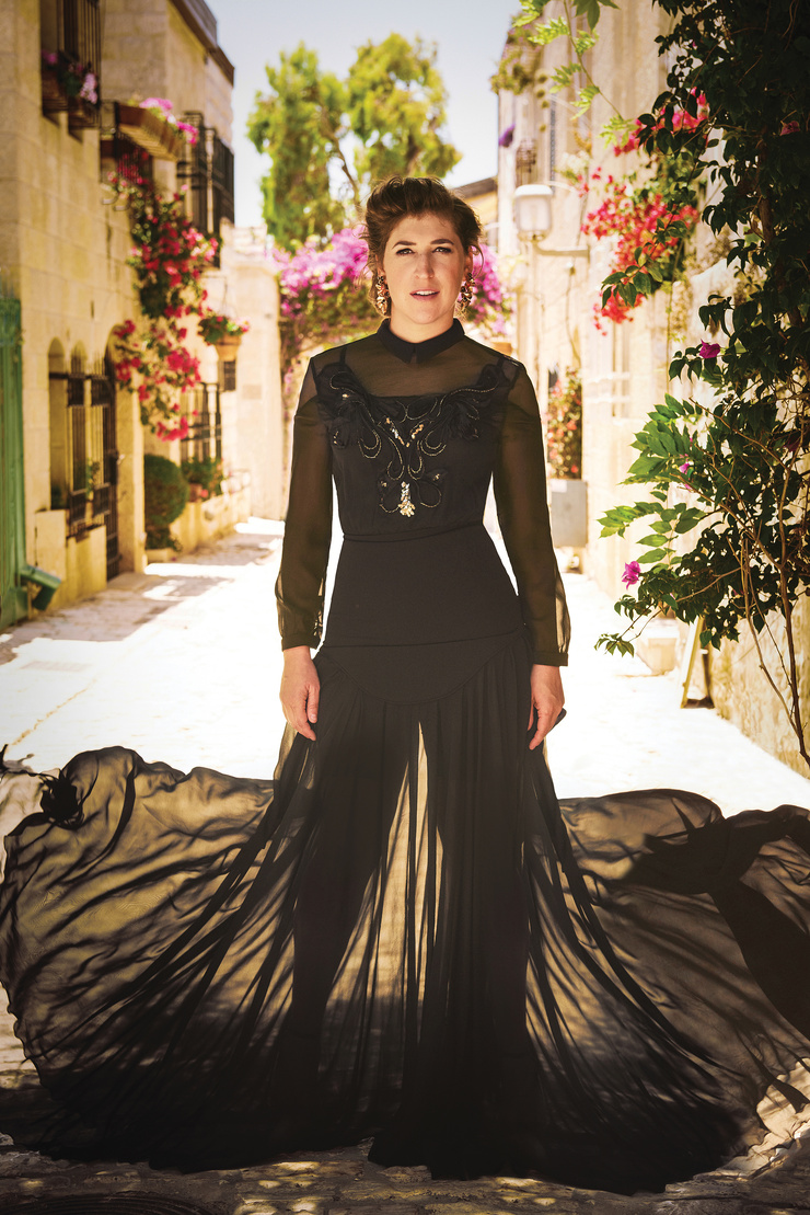 Mayim Bialik