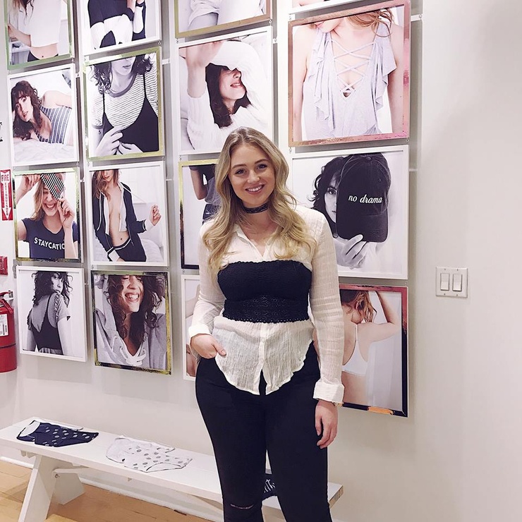 Iskra Lawrence Iskra Lawrence
