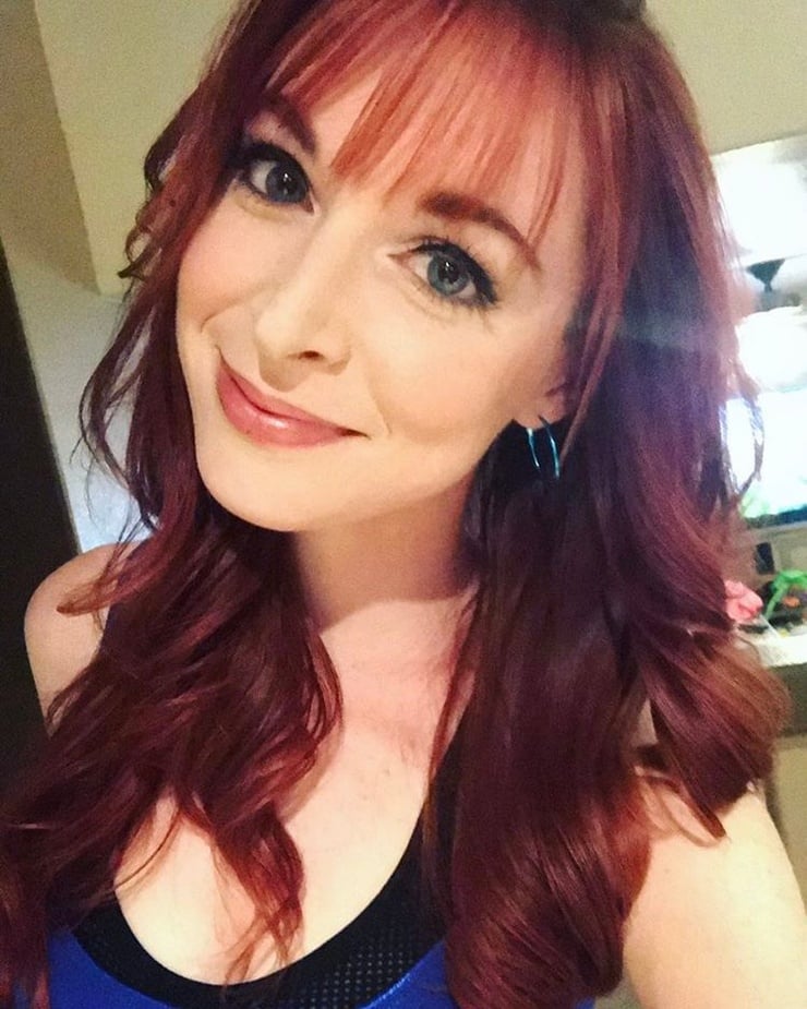 Lisa Foiles