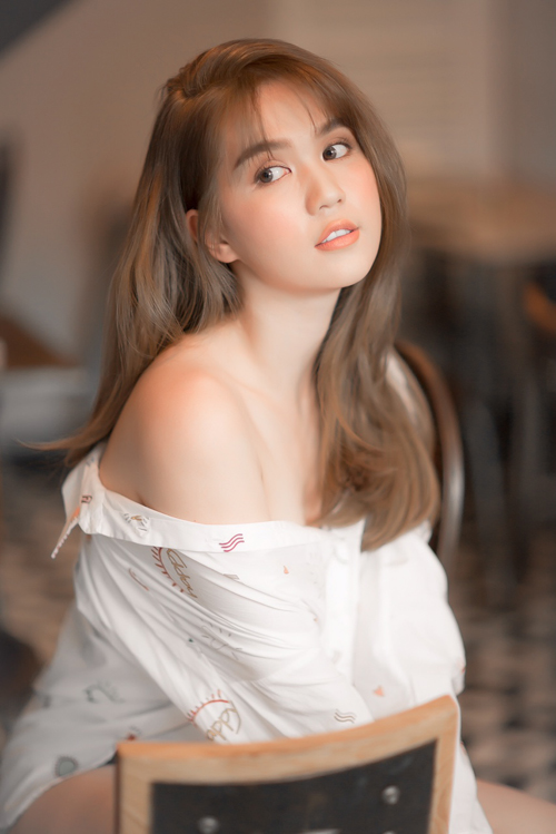 Ngoc Trinh Ngoc Trinh
