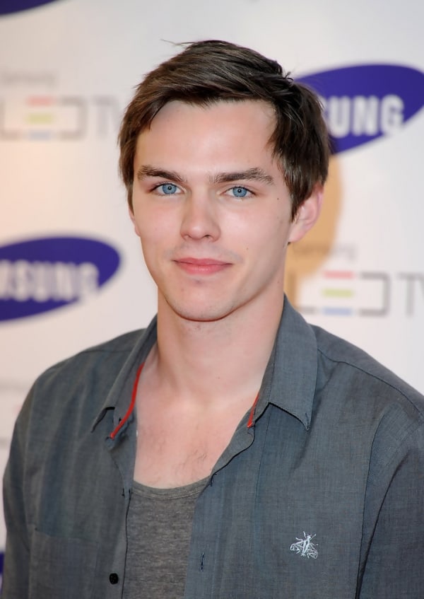 Beast (Nicholas Hoult)