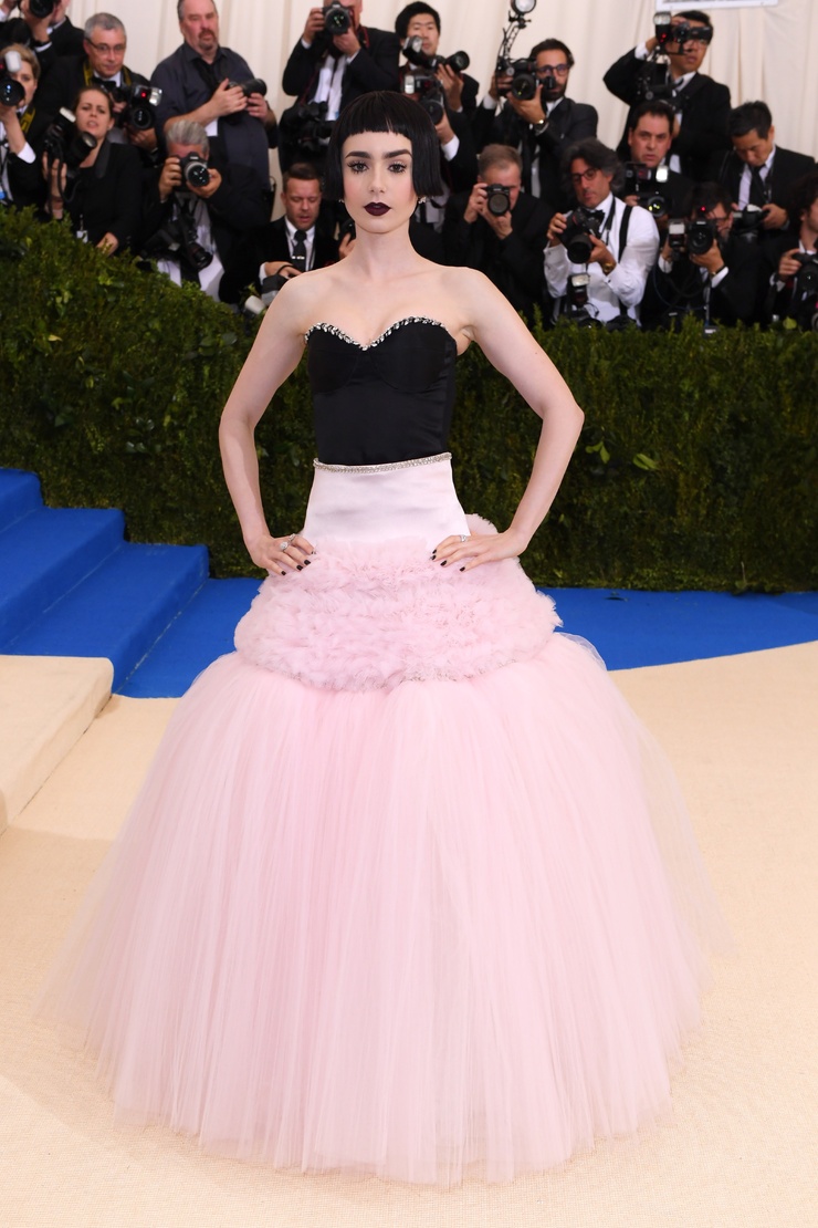 Lily Collins Lily Collins