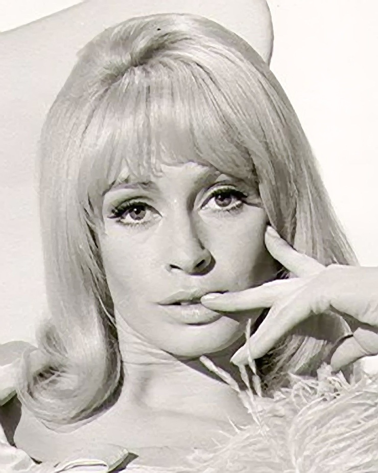 Suzy Kendall Suzy Kendall