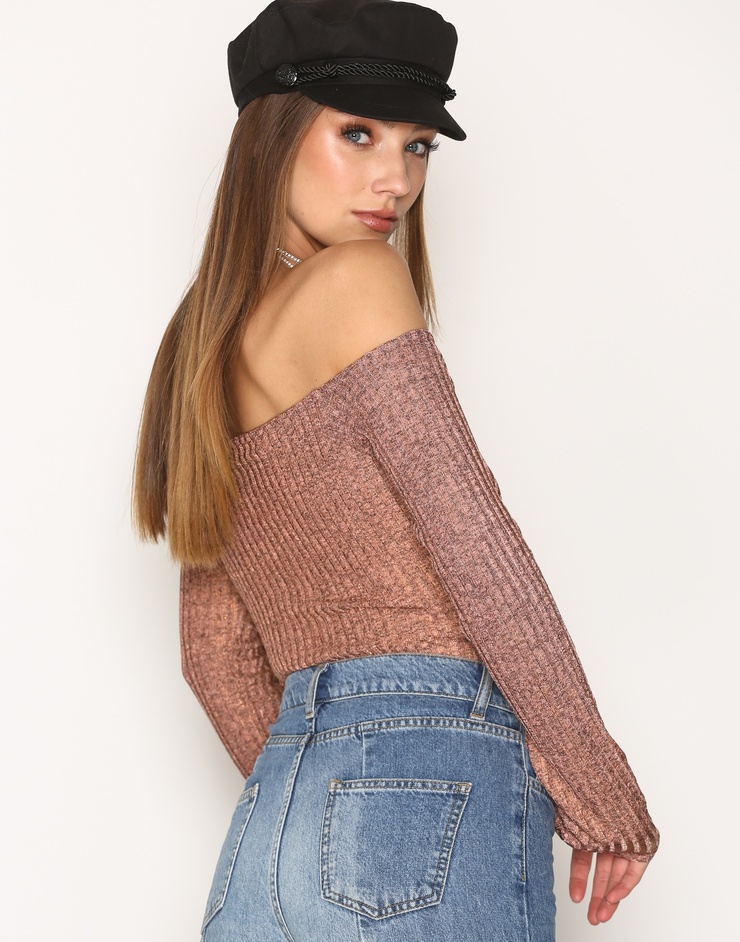 Lorena RAE