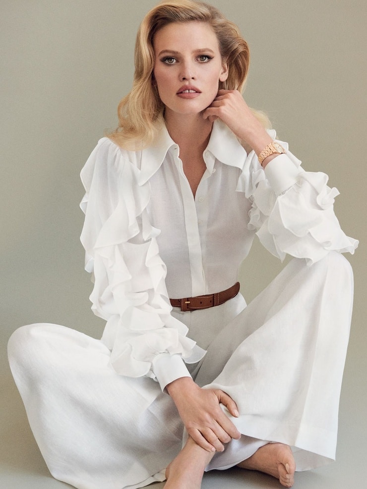 Lara Stone