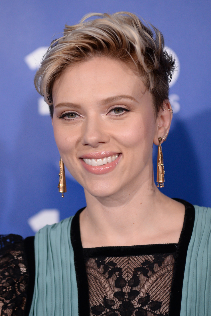 Scarlett Johansson Scarlett Johansson