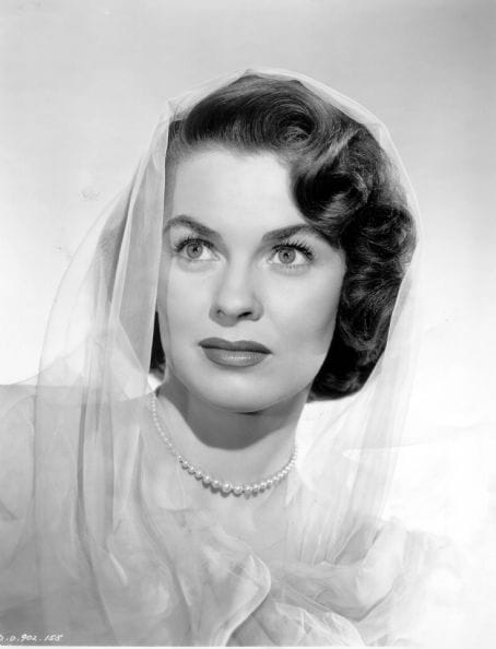 Joanne Dru