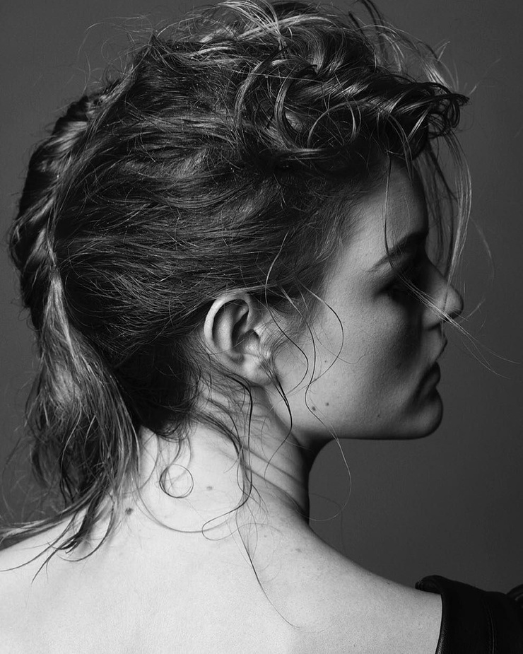 Willow Hand