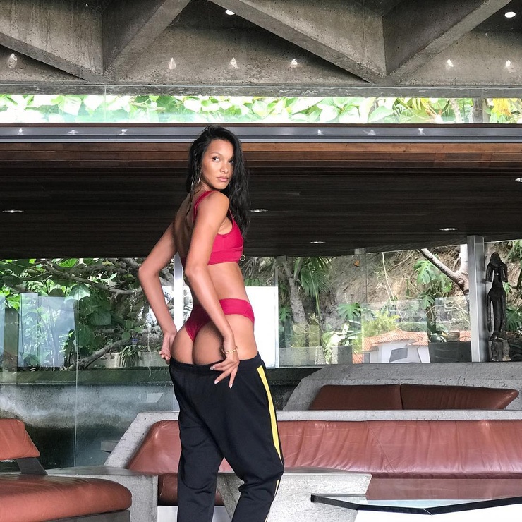 Lais Ribeiro Lais Ribeiro