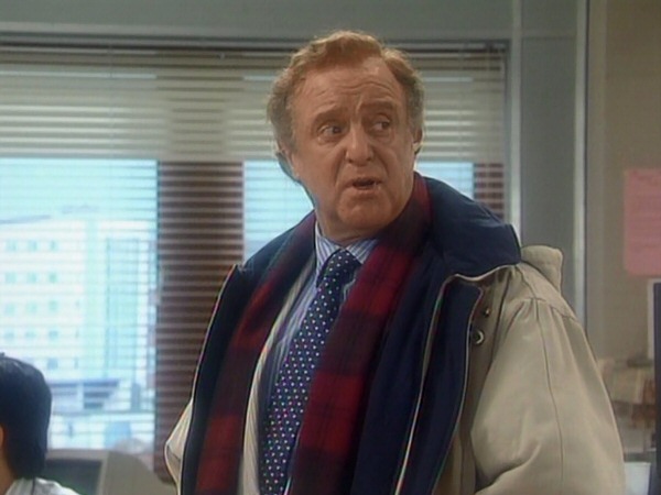 Drop the Dead Donkey                                  (1990-1998)