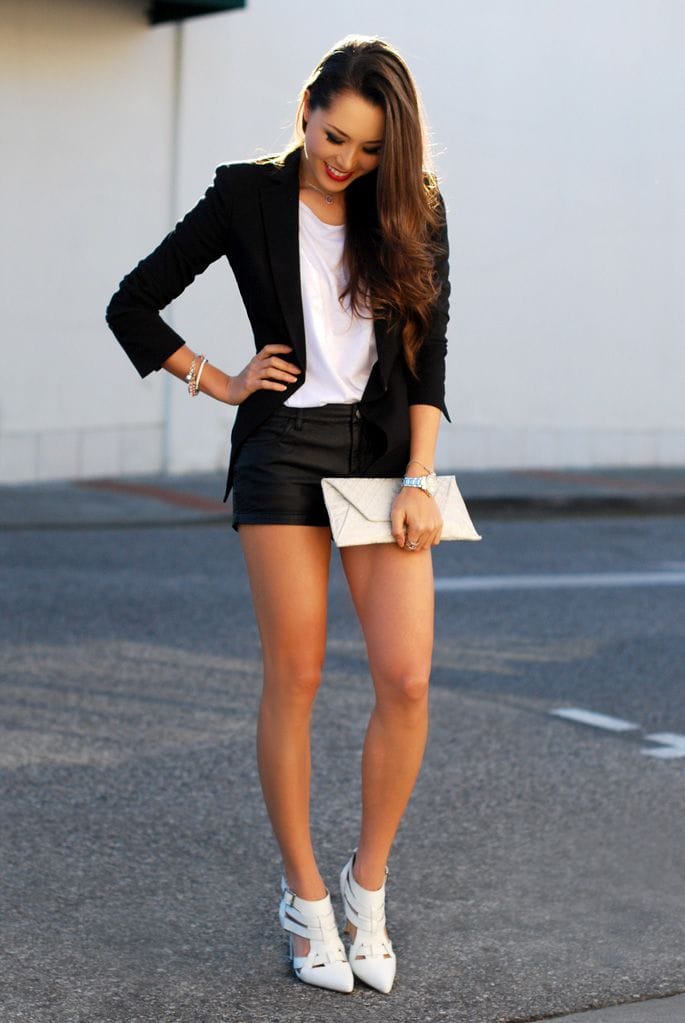 Jessica Ricks  Fashionista!  White leather jacket outfit