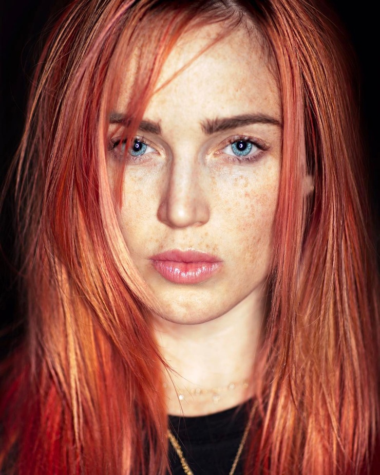Caity Lotz