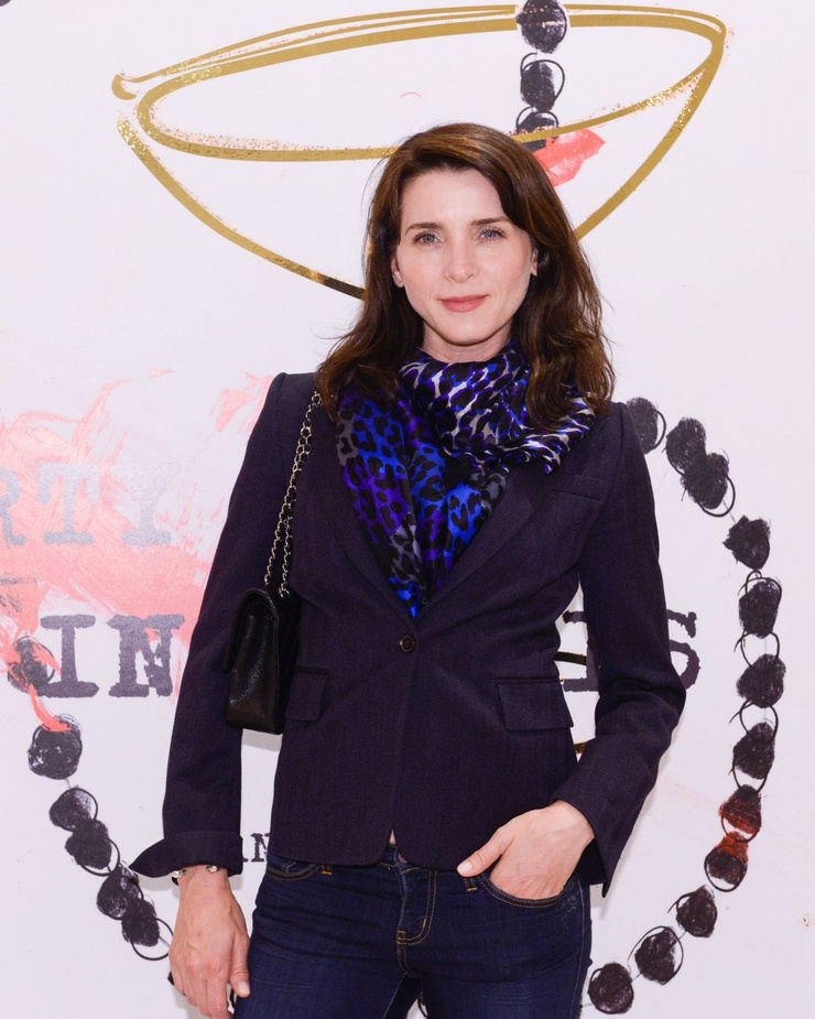 Michele Hicks Michele Hicks