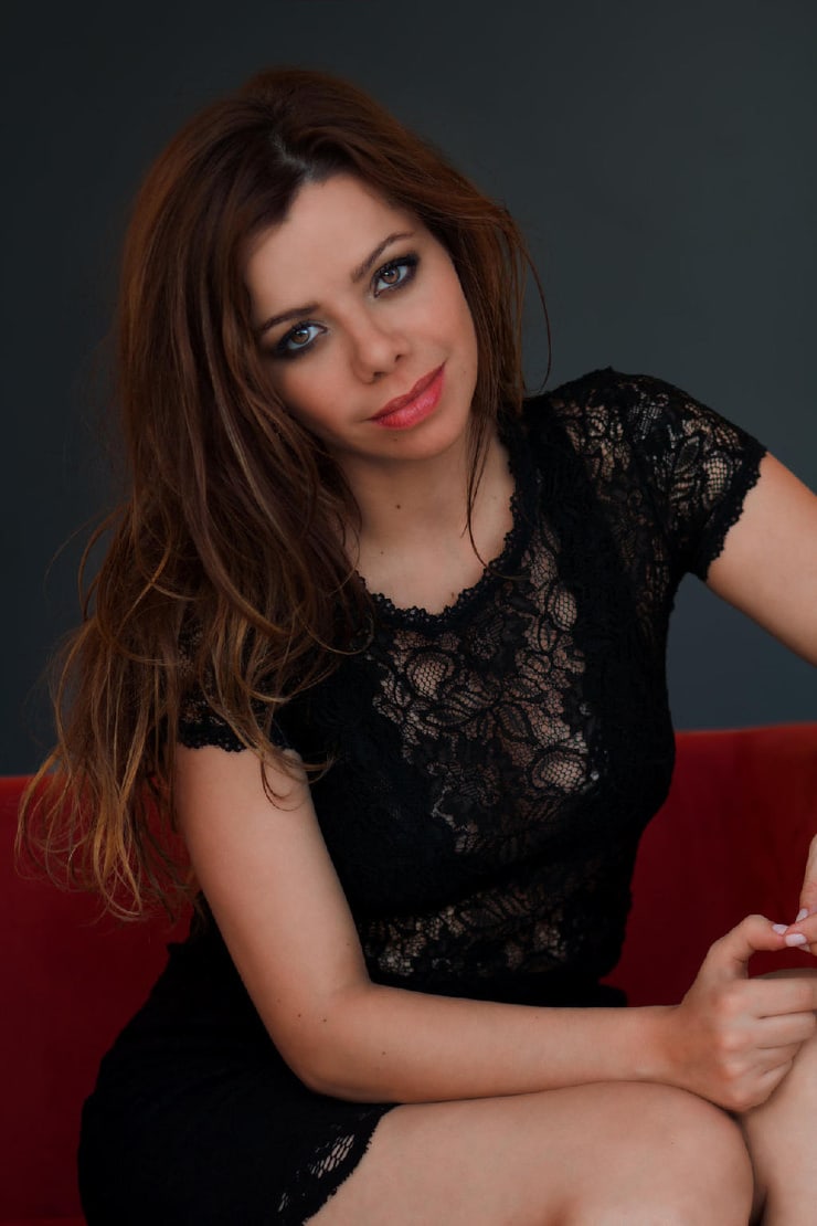 Larissa Vereza Larissa Vereza