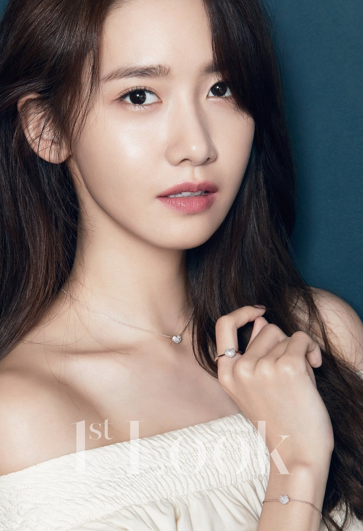 Yoona Yoona