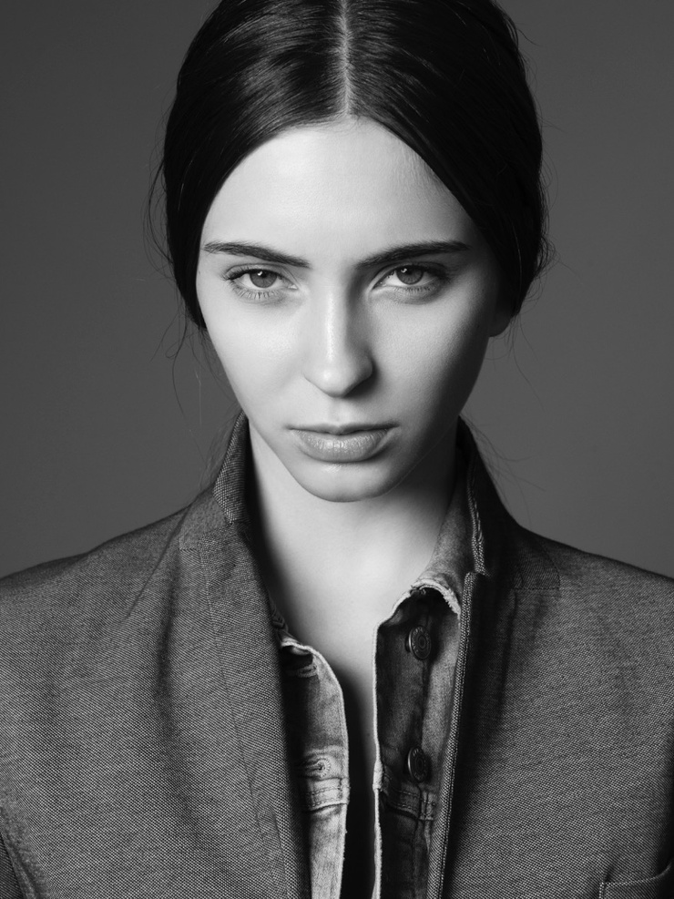 Laura Winges