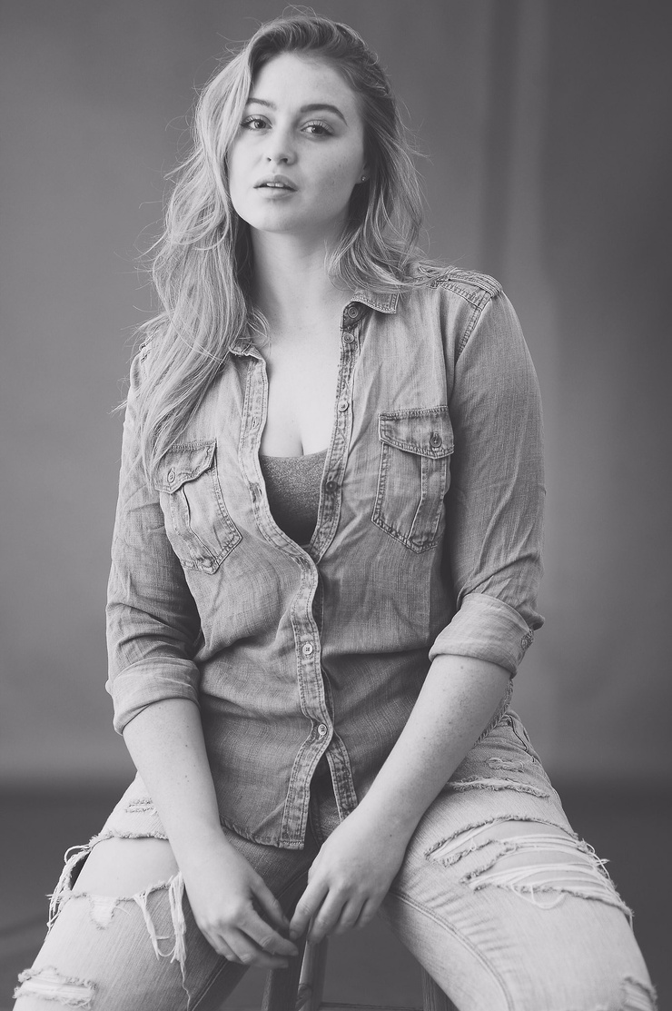 Iskra Lawrence Iskra Lawrence