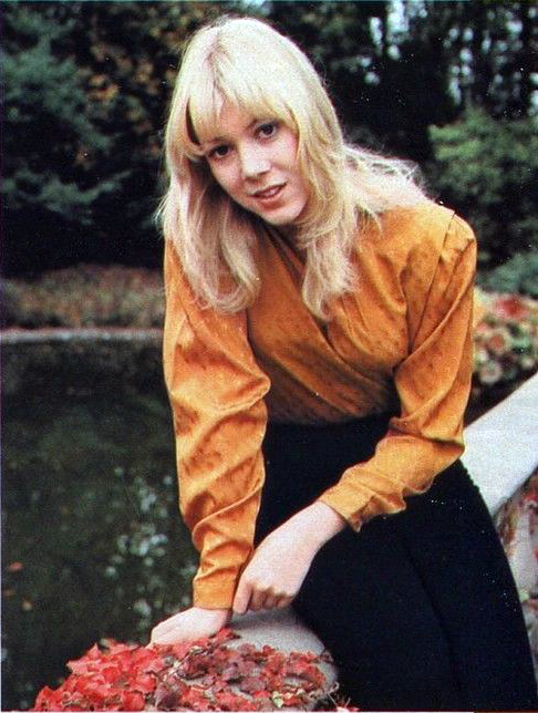 Lynn-Holly Johnson