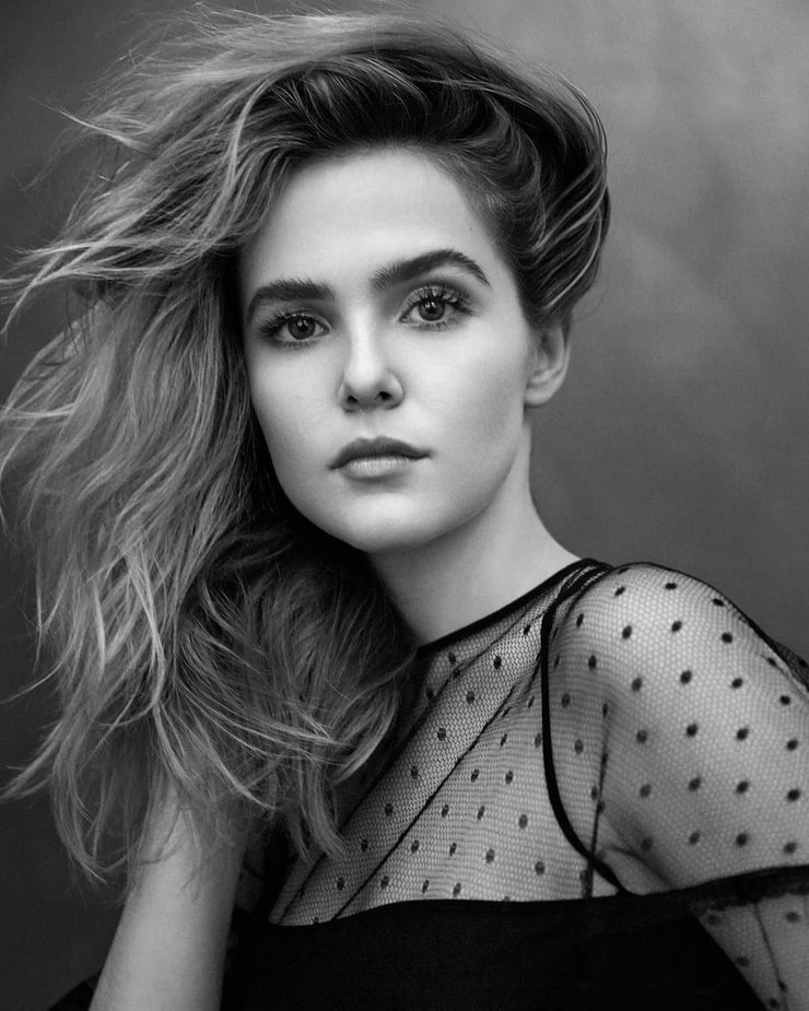 Zoey Deutch