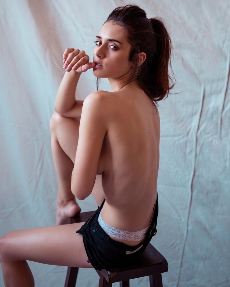 Sarah Curr Sarah Curr