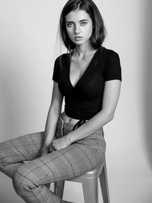 Sarah Curr Sarah Curr