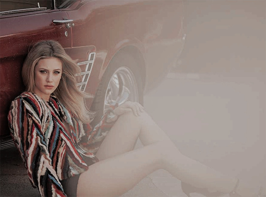 Lili Reinhart Lili Reinhart