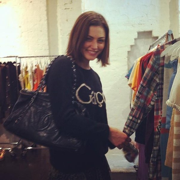 Phoebe Tonkin
