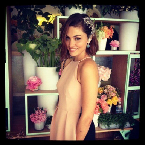 Phoebe Tonkin